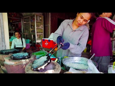 Asian Snack - Sister Made Waffles For Sales At Praek Eng Market - Amazing Cooking Skills