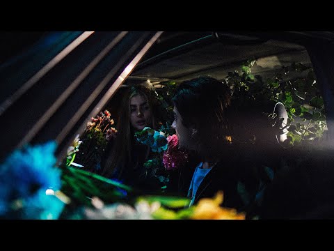 Mau y Ricky – Borrachos (Official Lyric Video)