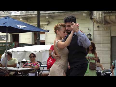 Plaza Dorrego - Tango in San Telmo - Buenos Aires