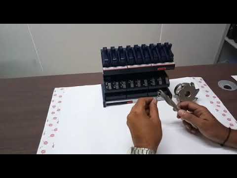 Garant Hoffmann Torque kit TQ station for screw tightening to the required torque.