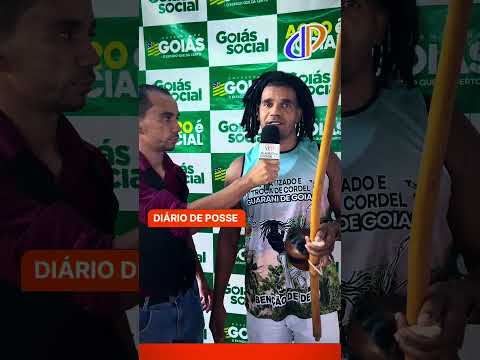 Mestre tucano apresentando a capoeira no evento na cidade de Guarani de Goiás.