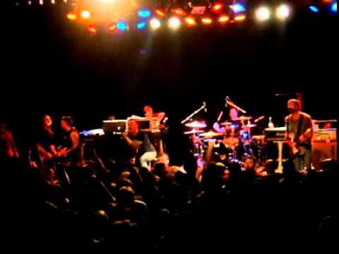 Hot Water Music & Dave Hause & The Bouncing Souls - Trusty Chords