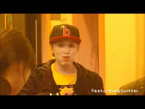 111215 Sukira - Ryeowook and Sungmin busy eating~