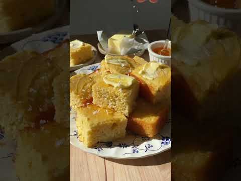 the best #cornbread recipe i make every year! #healthyrecipes