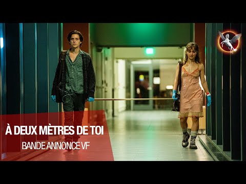 À DEUX MÈTRES DE TOI - Bande Annonce VF