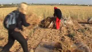 Non-violent resistance wins battle in Khouza'a, Gaza Strip