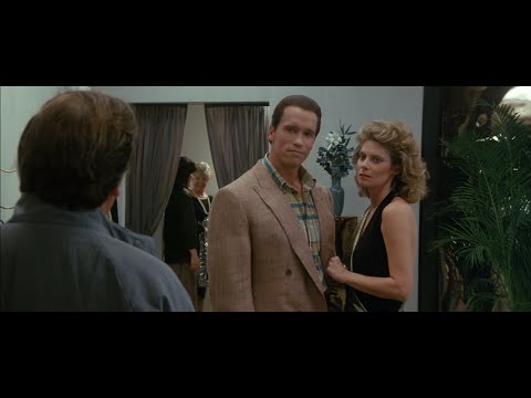 Raw Deal (1986) - Shopping Brawl