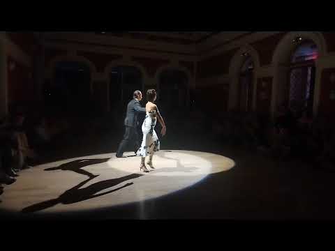 Gianpiero Galdi y Lorena Tarantino  - "Bailemos"  -   Jose Basso