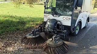 Hako Citymaster 2000 road sweeper for sale - Image 4 | Autoline ZA Hako Citymaster 2000 road sweeper | Image 4 - Autoline