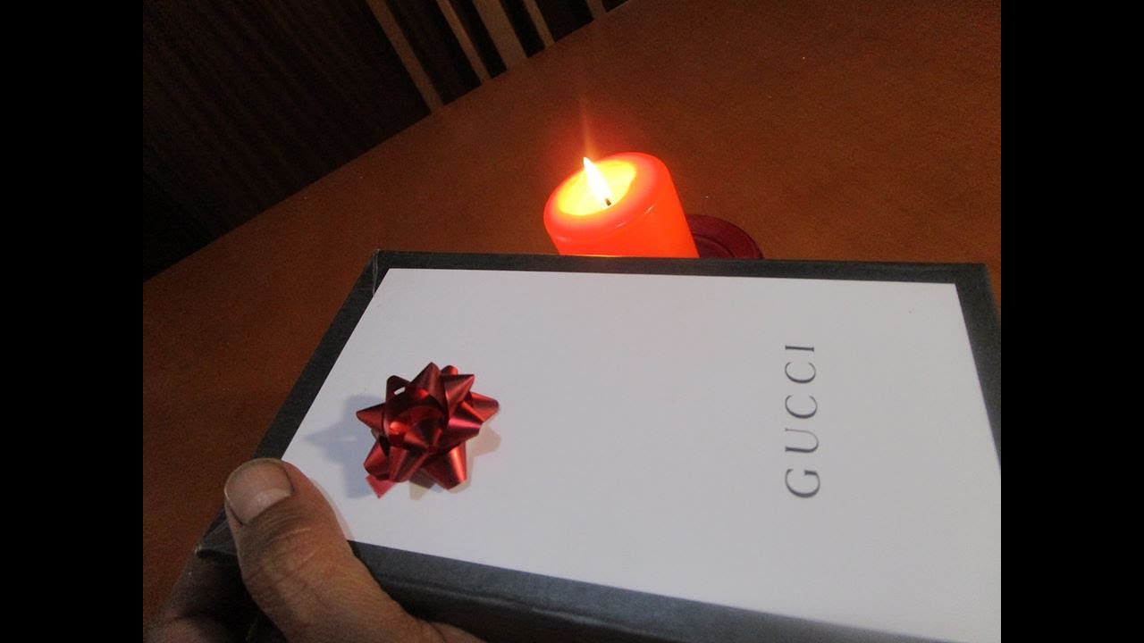 HECHIZO CON REGALO - CARGARLO Y LAZO,ALGO ROJO EN EL REGALO- MOVILIZAR SENTIMIENTOS 🎀🎁🧙‍♂️