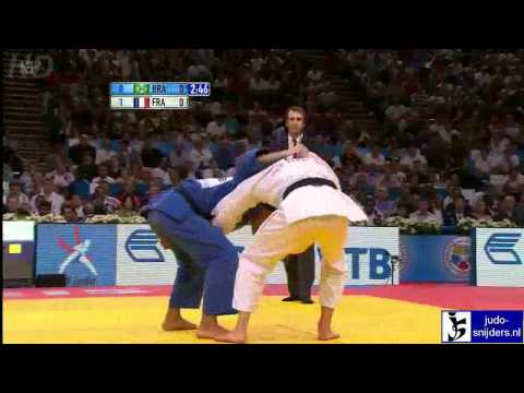 Judo 2011 World Championships Teams Paris: Legrand (FRA) - Mendonca (BRA) [-73kg]