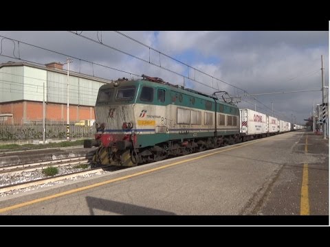 E655.521 sul TC 65191 Castelguelfo - Maddaloni Marcianise, in transito a Pomezia