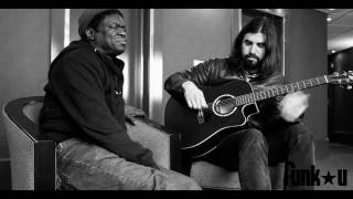 Charles Bradley & Thomas Brenneck "Heart of Gold" (Neil Young cover)