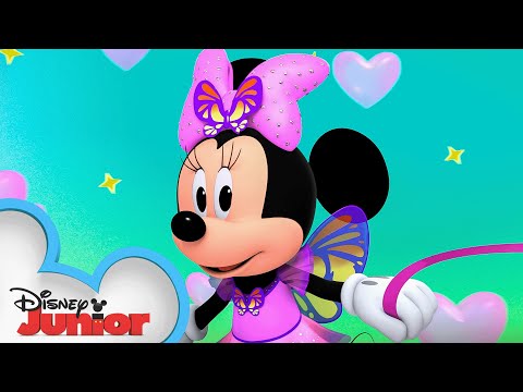 The Bow Must Go On | Minnie's Bow-Toons: Camp Minnie 🏕🎀 | @disneyjr​