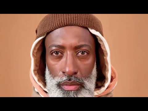 Celebre o Dia do Moletom com a peça mais icônica da nossa história