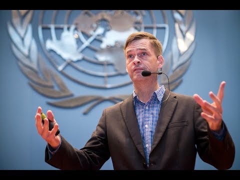 Michael Brosowski at the 8th USLS 2017