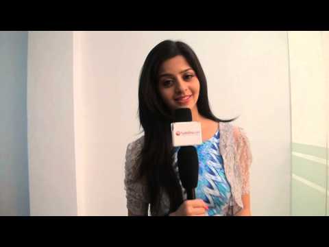Wish Happy New Year Says Vedhika