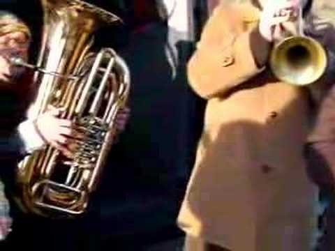 Schäl Sick Brass Band plays the Dixie @ Autobahn!!!!