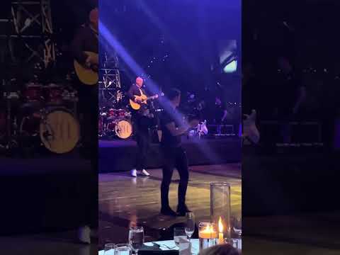 Craig Jensen performing at Country Music Hall of Fame for Robbi Gill wedding