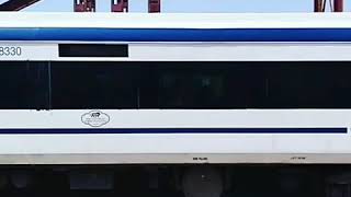 preview picture of video 'Vande Bharat express diverting Varanasi dlw bhulanpur station'