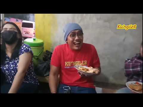 nasi-uduk-kumplit-rp15000-ama-warung-plus-surat-tanahnya