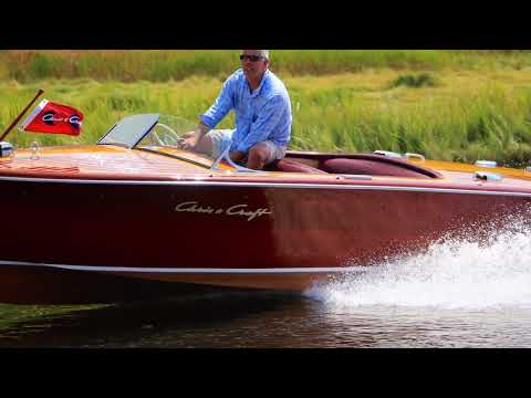 1952 18' Chris Craft Riviera