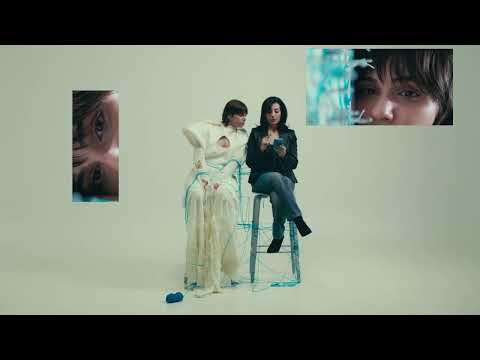 SARAFINE - SCROLLA (Official Visual Video)