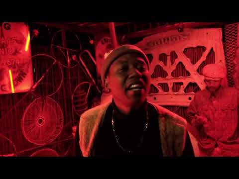 STREETZ-RUNNING MAN (Prod. by Proper SA & Spiritual Producer)