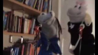 Ane Brun - The Sock Puppet Concert ft. Rebekka Karijord and Jennie Abrahamson