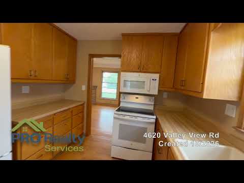 Remodeled 3 Bedroom House in Edina property video