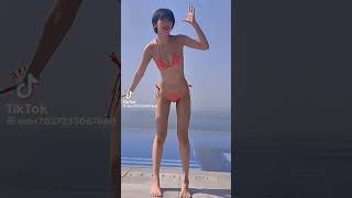 最近はエロい水着のアイドルが流行ってるんですか？#tiktok #shorts #short