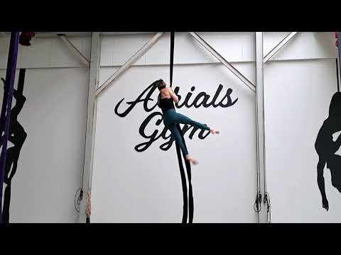 Beats to invert (aerial silks swings)
