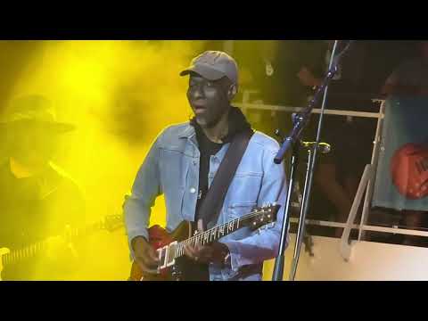 Marc Broussard, Joe Bonamassa, Keb Mo, Tommy Emmanuel, Josh Smith, Reese Wynans on KTBAS Med II