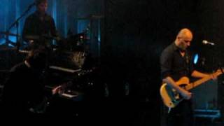 Dominique A - La fin d'un monde @ Théâtre de Bourg en Bresse le 5 février 2010.MOV