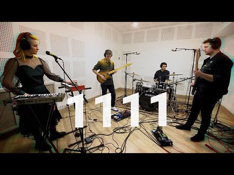 möbius - 1111 (Live Session)