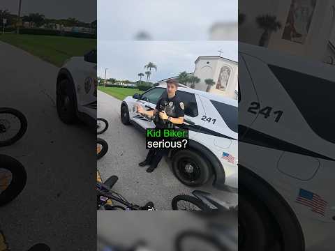 Bikers Stopped By 18yo Cop !😱