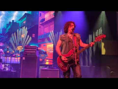 Out with the boys - Mike Tramp White Lion