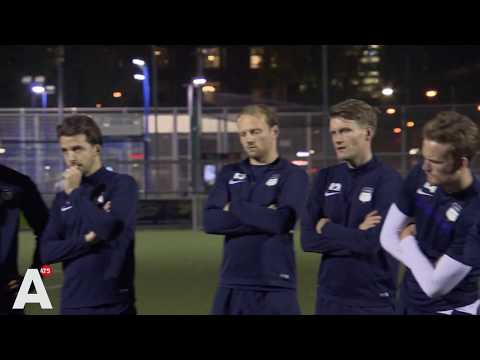 Swift met 20 bussen naar Rotterdam: '0-0 tot einde verlenging en dan penalties!'