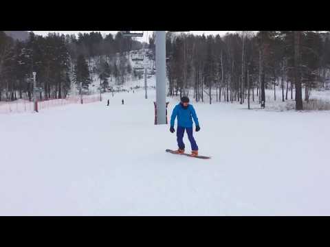 Snowboard heelside  circle softboot carving