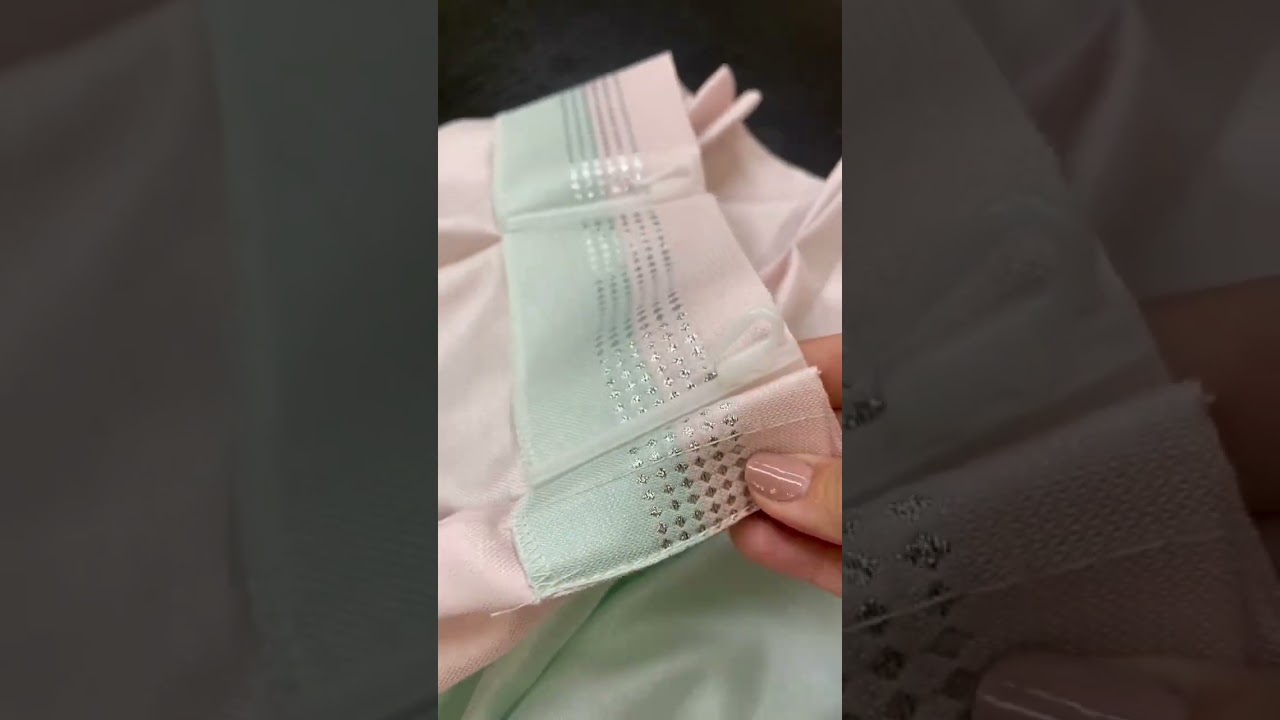 Dziś wieszamy dekoracje okna w pokoju dziecięcym#firany #zasłony #dzieci #dekoracja #decor #karnisze