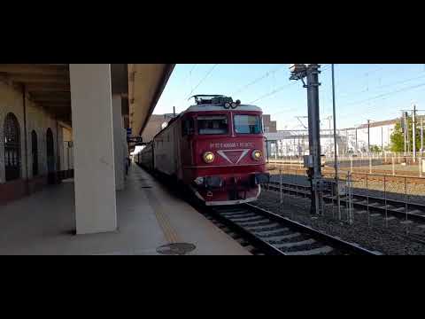 2 trenuri de calatori surprinse in gara Arad! 22.06.2021!