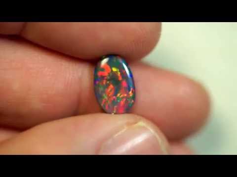 BLACK OPAL 1.36ct LIGHTNING RIDGE NATURAL SOLID RED GEM BOPB140816