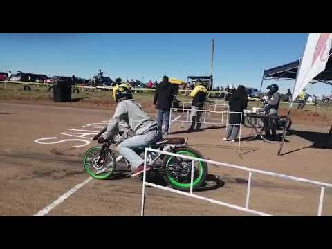 Arrancadas de motos Artigas// Cg#95 Mecánica Mauri