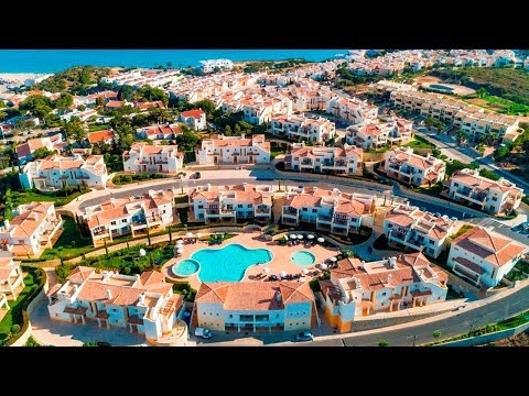 Tots To Travel | Salema Beach Villa Review & Walkaround