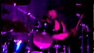Marc Rizzo performs 