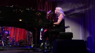 Vonda Shepard - Wildest Times Of The World (Part 2) (London Bush Hall 4/10/16)