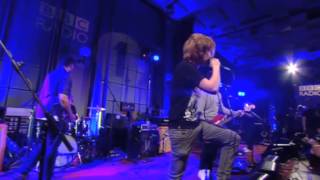 Mallory Knox - Lighthouse live - BBC Radio 1.flv