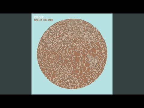 Videoclip de Whistle For Will — Hot Chip