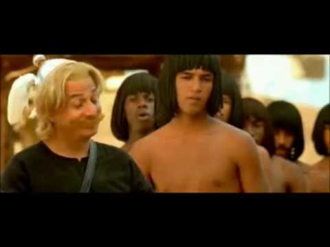 Panoramix fait de la potion magique