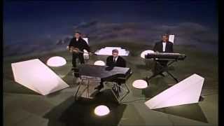 Bài hát Turn Back The Clock - Nghệ sĩ trình bày Johny Hates Jazz